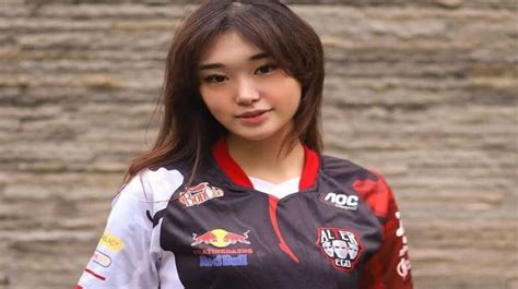 Top 15 BA Esports Tercantik di Indonesia Versi VCGamers.